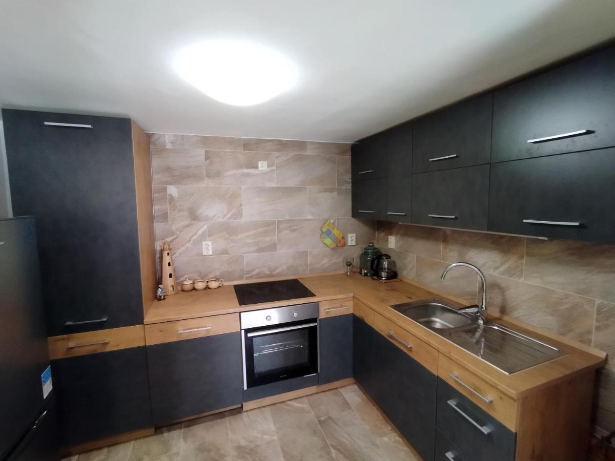 Vila Zdenka Apartmants Crikvenica Exterior foto